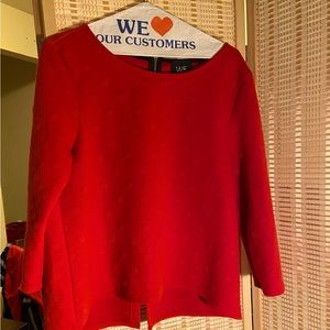 Red sweAter type shirt. Polyester